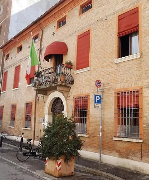 Alkimia Apartments Ferrara