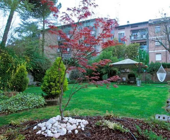Alkimia Apartments Ferrara Italy