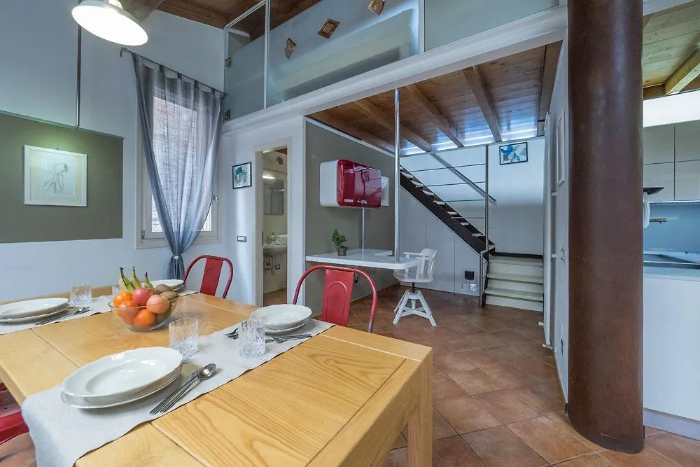 Alkimia Apartments Ferrara Italy