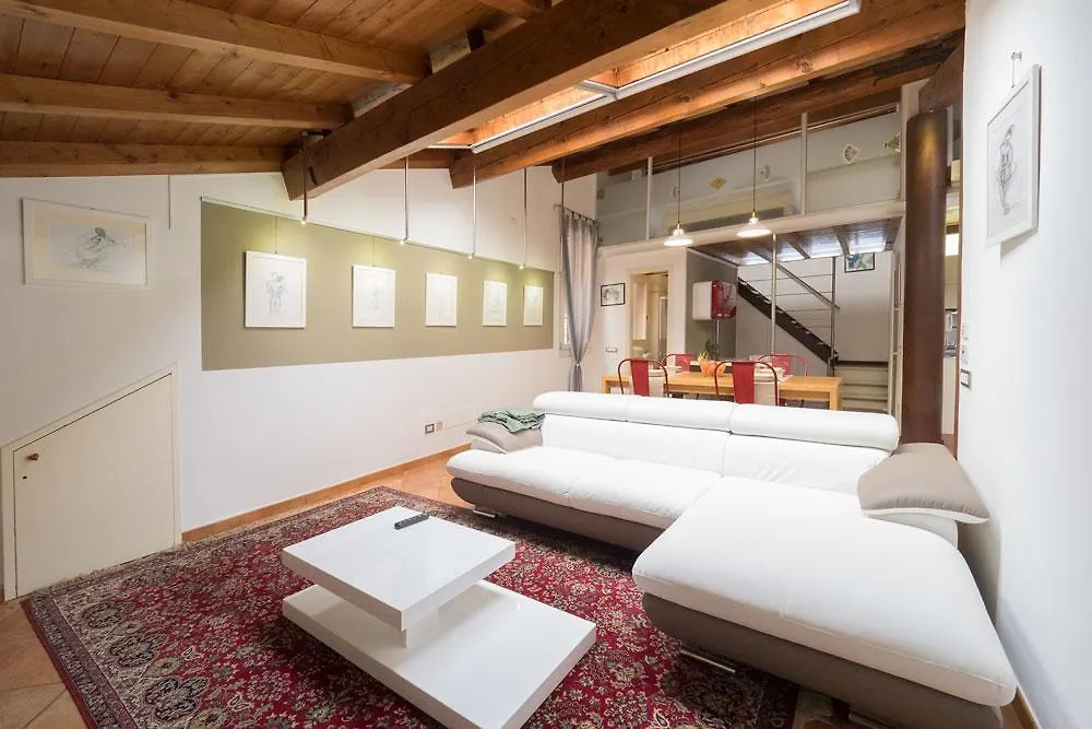 Alkimia Apartments Ferrara