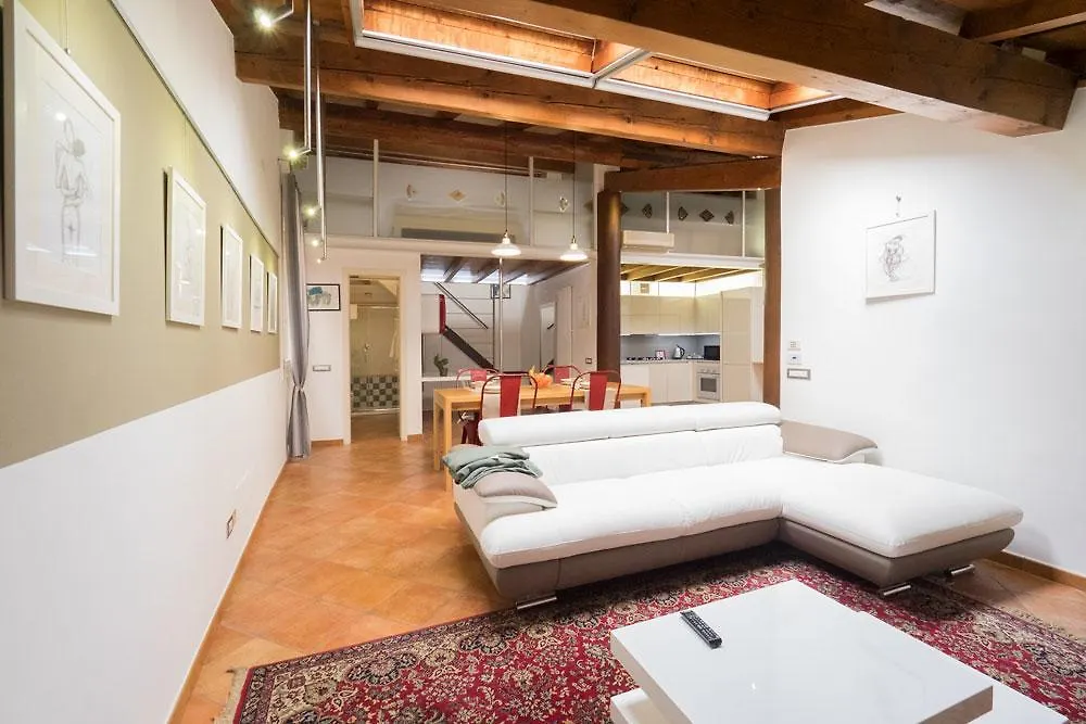 Alkimia Apartments Ferrara