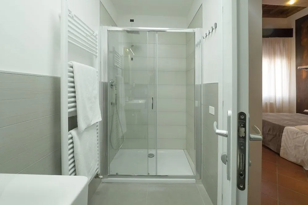 Alkimia Apartments Ferrara 0*,  Italy
