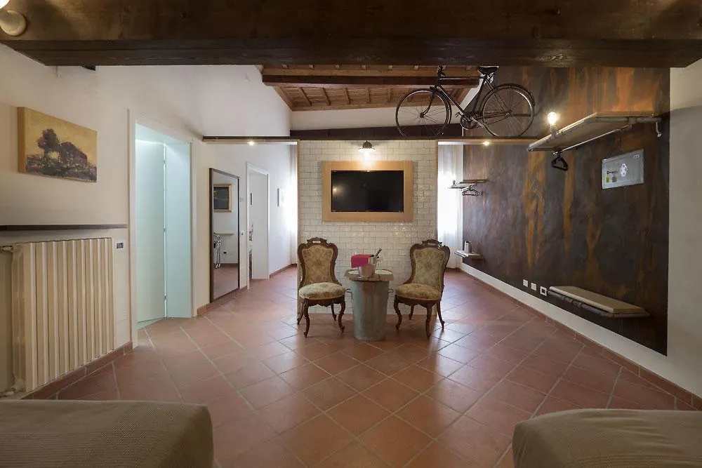 Alkimia Apartments Ferrara